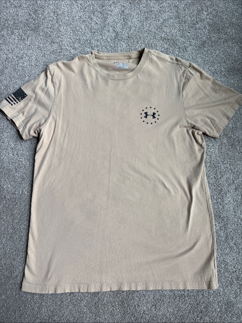 Under Armour Sand Short Sleeve Logo Tee with Flag Sleeve